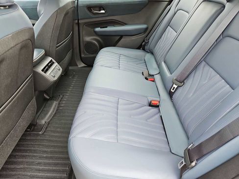 Used 2023 Nissan Ariya image 21