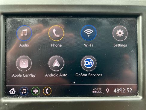 Used 2020 Chevrolet Equinox LT w/ Driver Convenience Package image 15