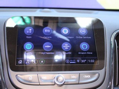 Certified 2022 Chevrolet Equinox RS w/ Infotainment Package image 28