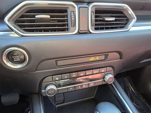 Used 2023 MAZDA CX-5 Carbon Edition image 25