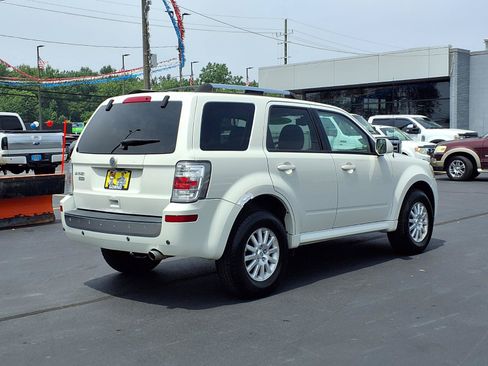 Used 2010 Mercury Mariner Premier FWD image 2
