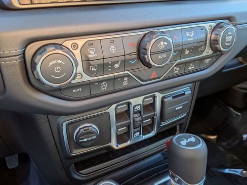 New 2026 Jeep Wrangler Sahara image 20