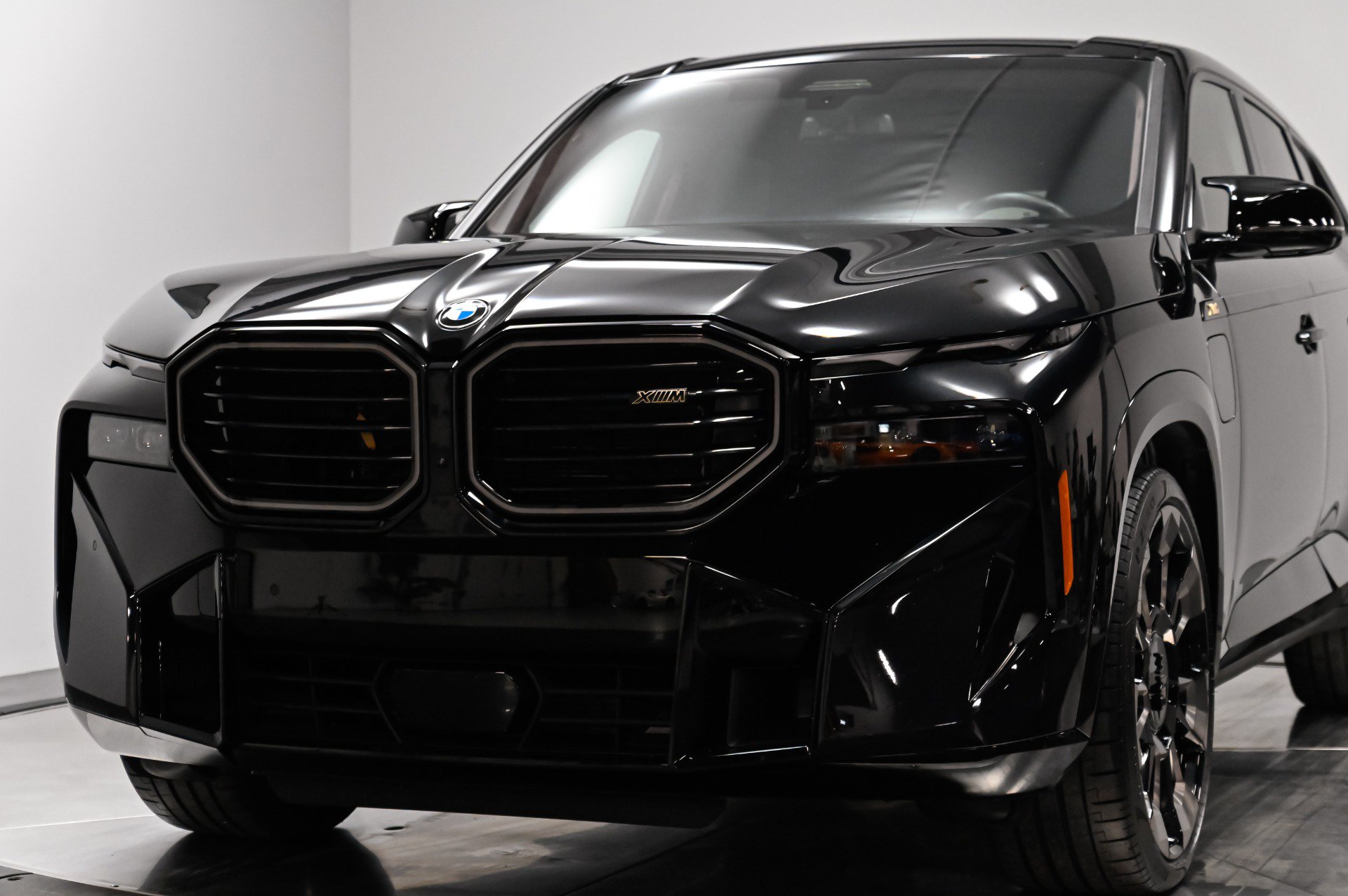 Used 2023 BMW XM w/ M Driver's Package AWD/4WD image 55