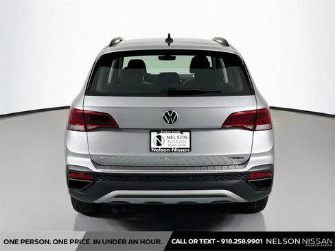 Used 2024 Volkswagen Taos S AWD/4WD image 6