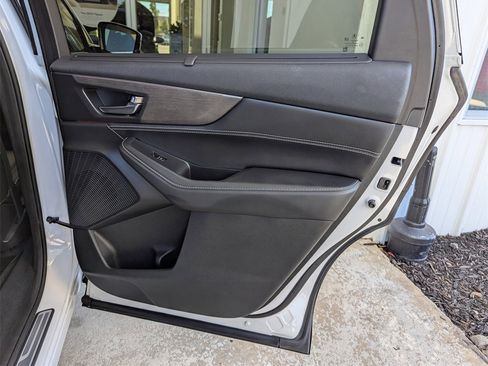 Used 2023 Acura MDX SH-AWD w/ Advance Package image 35