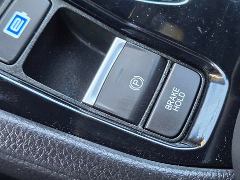 Used 2025 Honda Accord Sport image 27