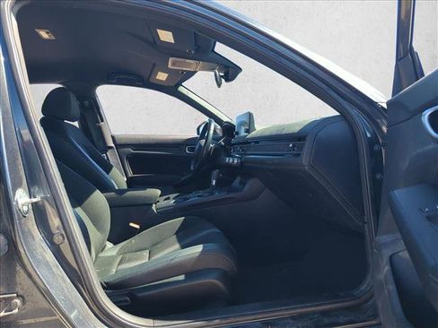 Used 2023 Honda Civic Sport image 16