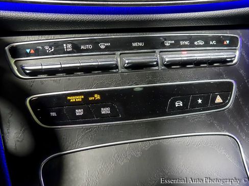 Used 2022 Mercedes-Benz E 450 4MATIC Sedan image 26