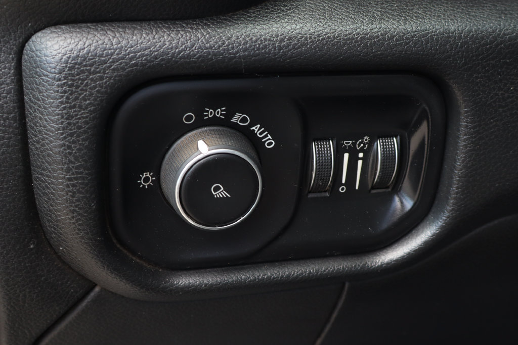 Used 2019 RAM 3500 Tradesman AWD/4WD image 23