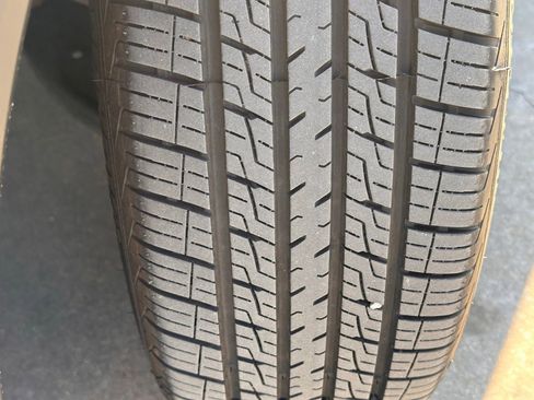 Used 2020 Nissan Rogue S image 3