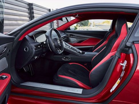 Used 2024 Aston Martin DB12 Coupe image 26