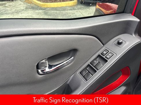 Certified 2024 Nissan Frontier Pro-X w/ Technology Package image 13