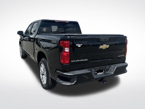 Used 2022 Chevrolet Silverado 1500 Custom RWD image 7
