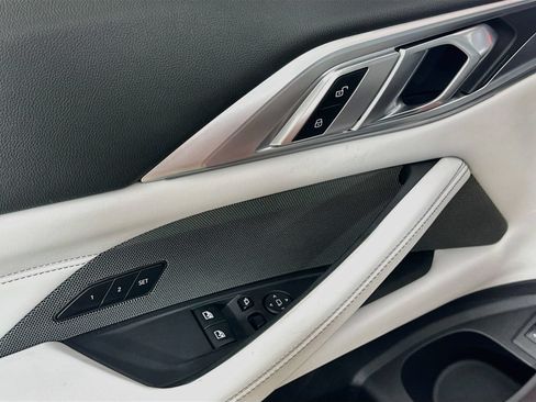 Used 2021 BMW M4 Competition w/ M Carbon Exterior Package RWD image 17