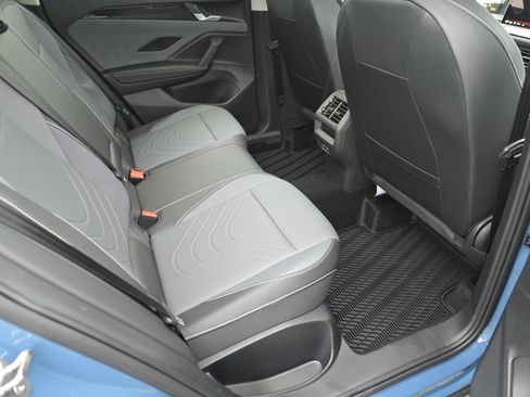 New 2026 Volkswagen Tiguan SE AWD/4WD image 19