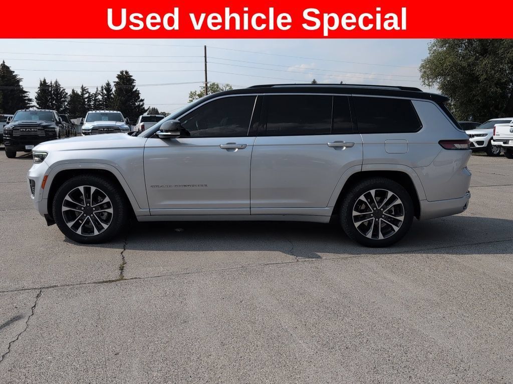 Used 2022 Jeep Grand Cherokee L Overland w/ Luxury Tech Group IV AWD/4WD image 6