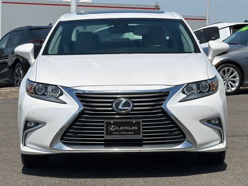 Used 2018 Lexus ES 350 w/ Premier Package FWD image 10