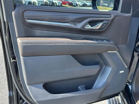Used 2023 GMC Yukon Denali image 14