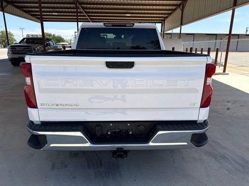 Used 2024 Chevrolet Silverado 1500 LT RWD image 7