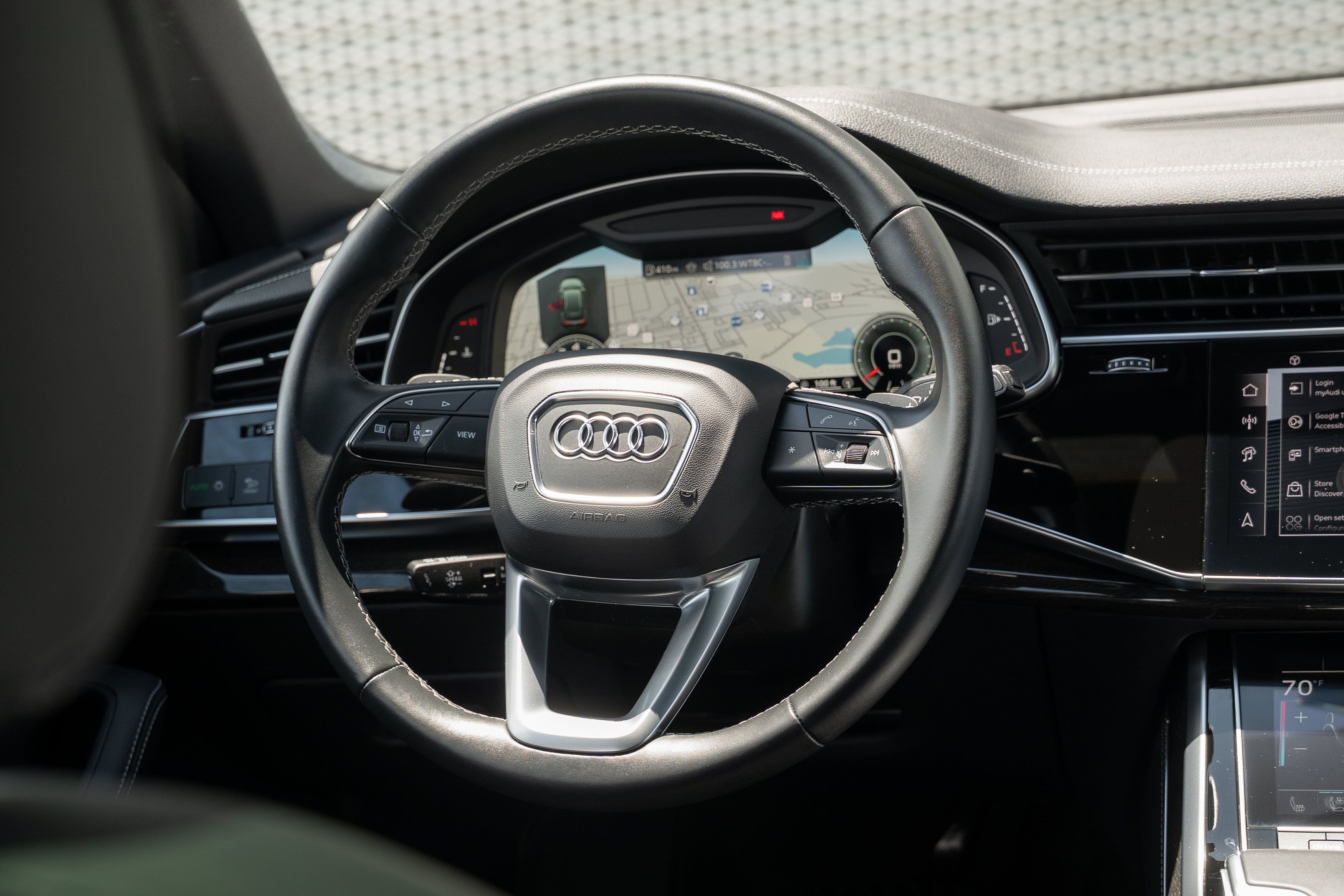 Certified 2025 Audi Q8 Premium Plus w/ Premium Plus Package AWD/4WD image 9