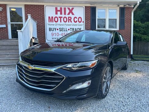 Used 2023 Chevrolet Malibu LT w/ Driver Confidence Package FWD image 1