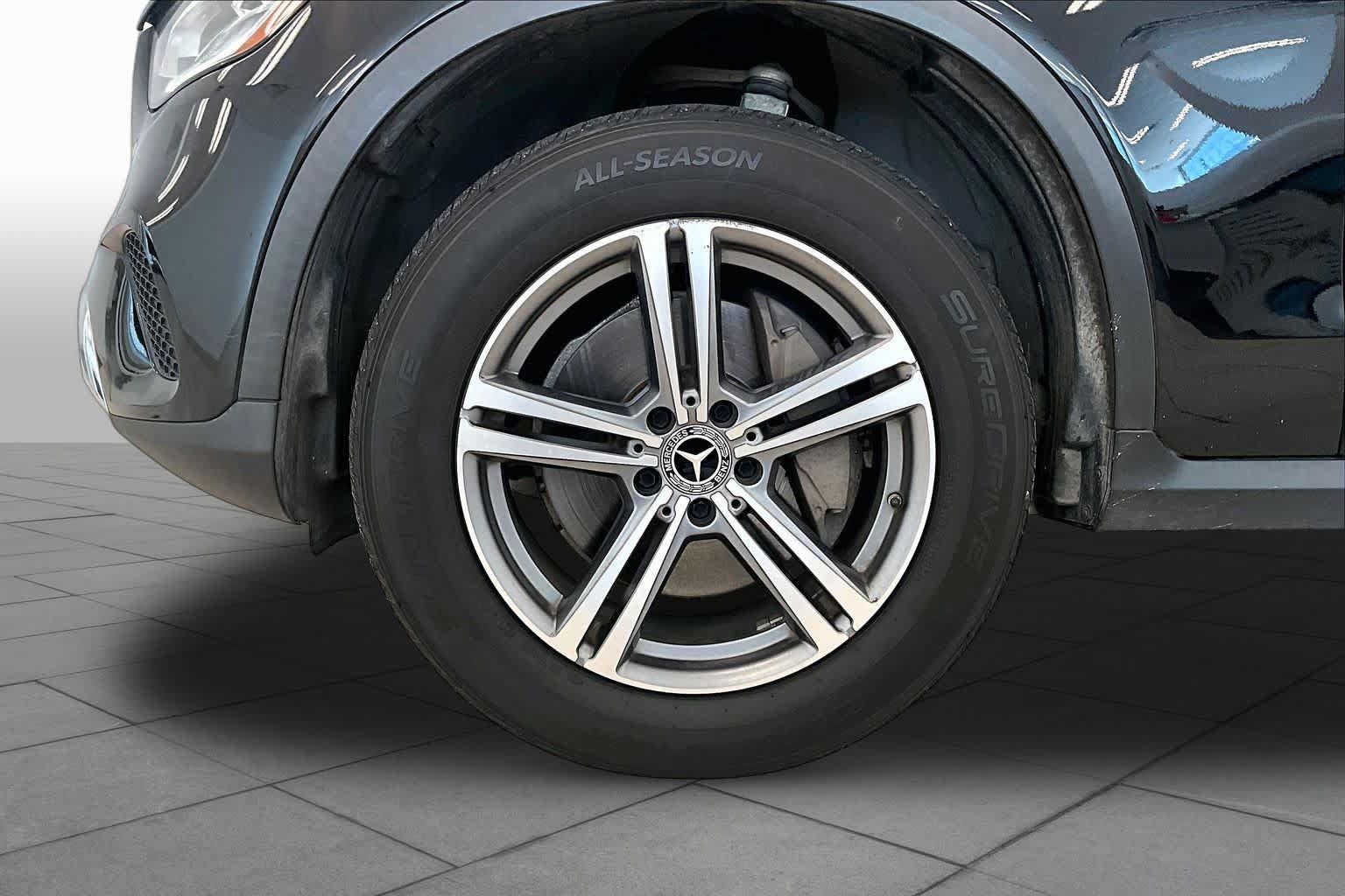 Used 2020 Mercedes-Benz GLC 300 image 10