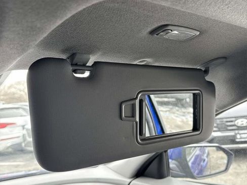 Used 2023 Hyundai Elantra SEL w/ Convenience Package image 30