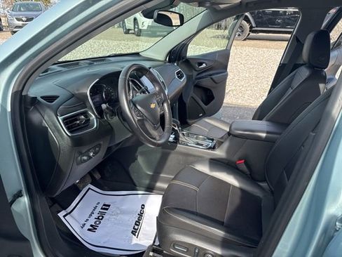 Used 2022 Chevrolet Equinox Premier AWD/4WD image 17
