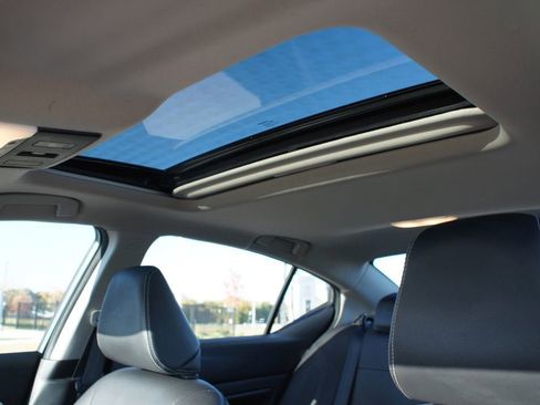 Used 2022 Nissan Altima 2.5 SL image 6