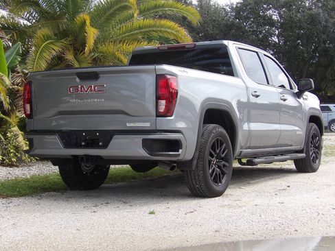 Used 2025 GMC Sierra 1500 Elevation image 7