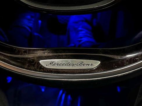 Used 2014 Mercedes-Benz S 550 Sedan w/ Edition 1 Package image 25