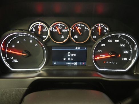 Used 2021 Chevrolet Silverado 1500 LT Trail Boss w/ Bed Protection Package image 14