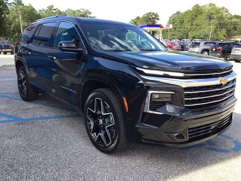 New 2026 Chevrolet Traverse High Country image 8