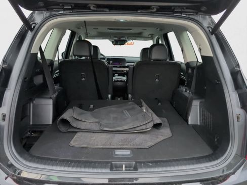 Used 2025 Kia Telluride S image 19