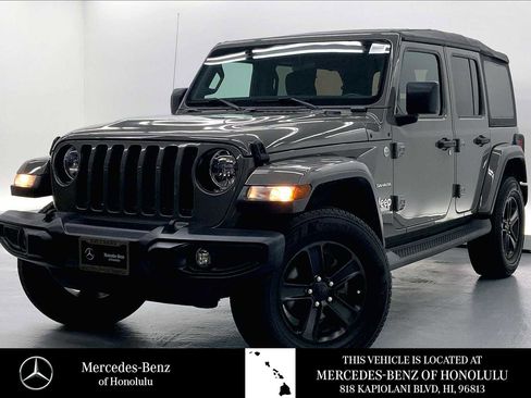 Used 2020 Jeep Wrangler Unlimited Sahara image 1