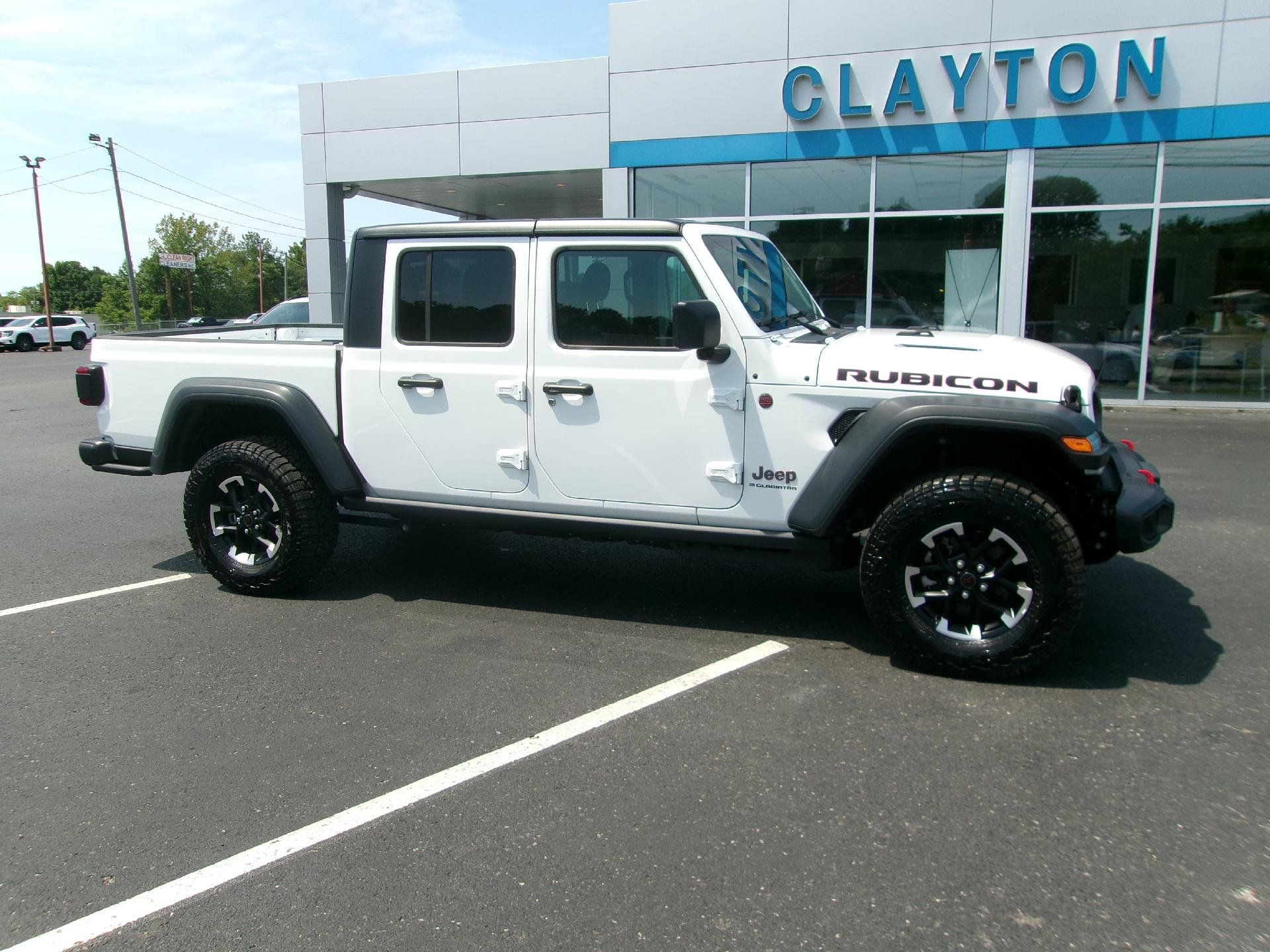 Used 2026 Jeep Gladiator Rubicon AWD/4WD image 24