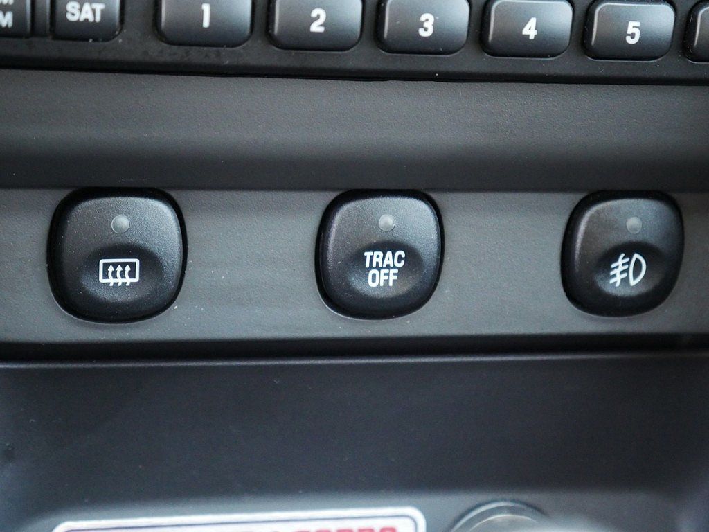 Used 2004 Ford Mustang Cobra RWD image 36