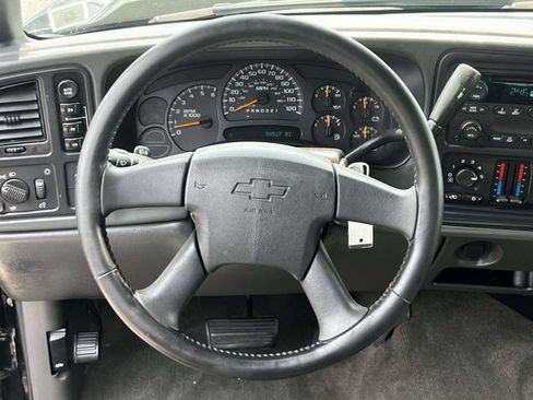 Used 2007 Chevrolet Silverado 1500 LT w/ Extended Cab Value Package AWD/4WD image 14