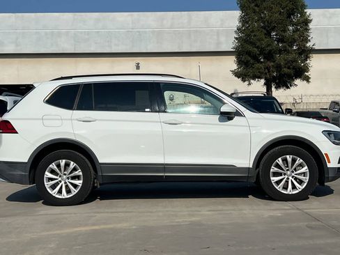Used 2019 Volkswagen Tiguan SE image 9
