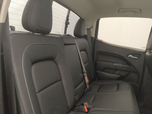 Used 2021 Chevrolet Colorado LT w/ LT Convenience Package RWD image 19