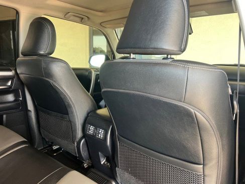 Used 2021 Toyota 4Runner SR5 Premium w/ Moonroof Package image 32