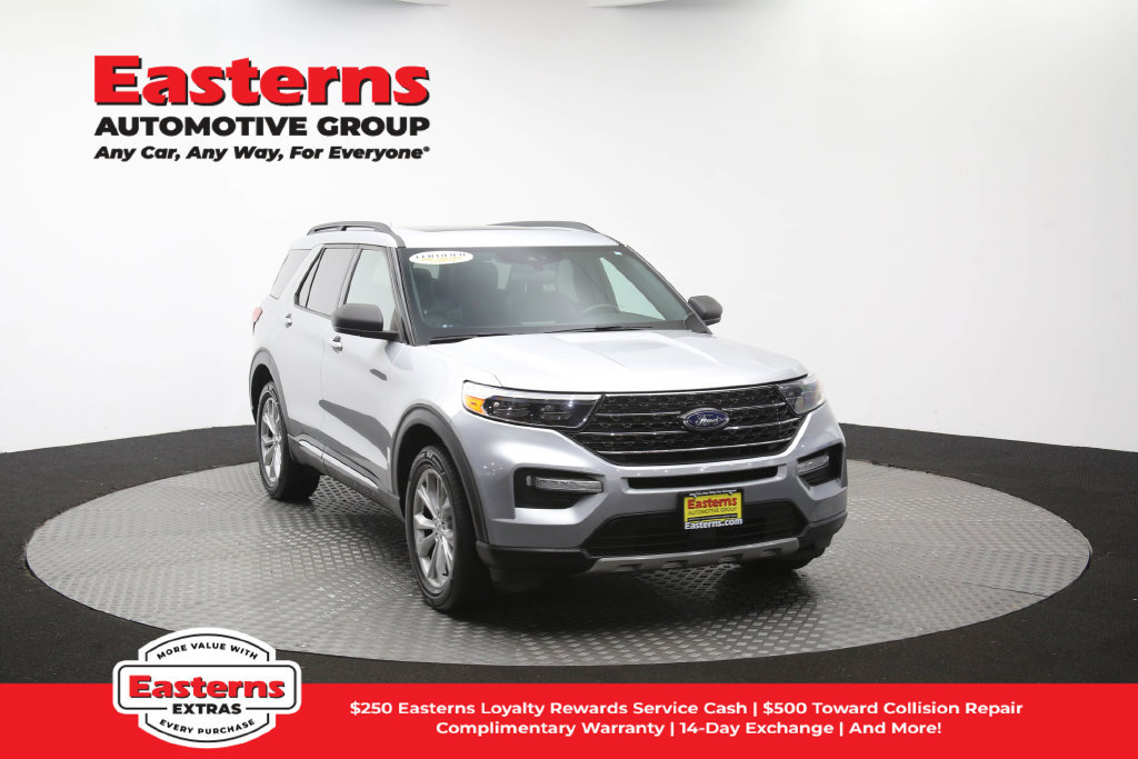 Used 2020 Ford Explorer XLT w/ Equipment Group 202A AWD/4WD image 51