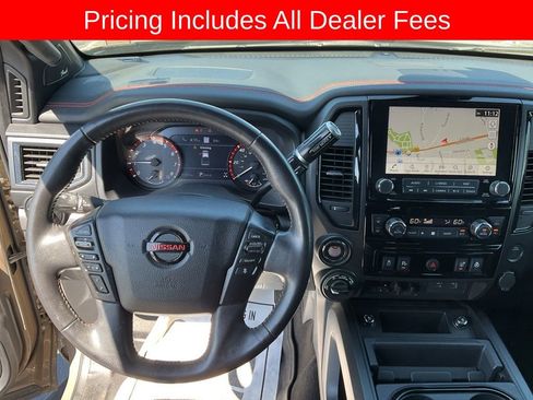 Used 2021 Nissan Titan PRO-4X w/ Pro-4x Convenience Package AWD/4WD image 6