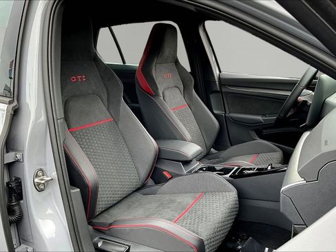 New 2026 Volkswagen GTI SE image 28