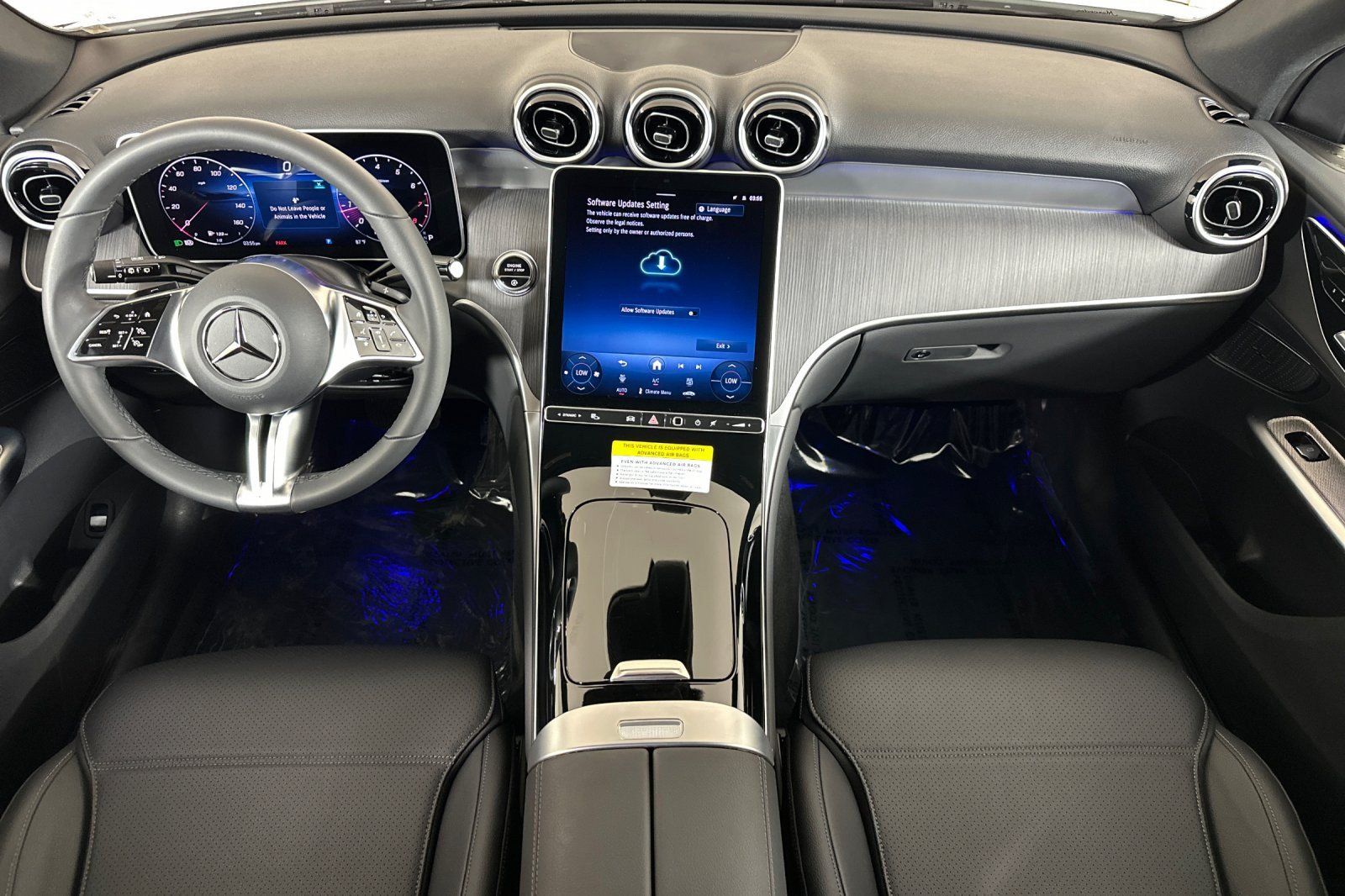 Used 2026 Mercedes-Benz GLC 300 image 12