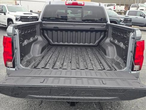 New 2026 Chevrolet Colorado W/T w/ WT Custom Package RWD image 28