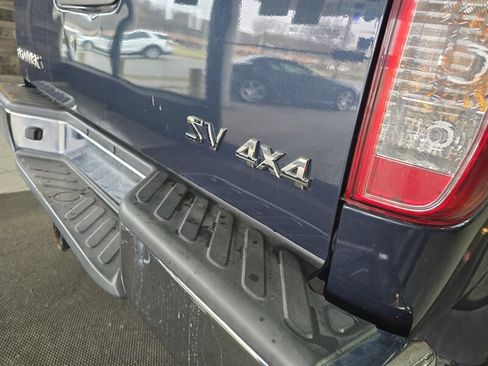 Used 2018 Nissan Frontier SV image 27