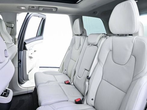 Used 2026 Volvo XC90 B6 Ultra w/ Protection Package AWD/4WD image 21
