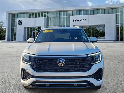 Certified 2024 Volkswagen Atlas SEL Premium R-Line image 2