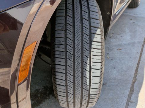 Used 2021 Cadillac XT5 Premium Luxury image 9